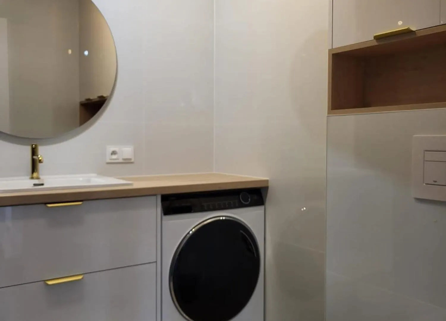 Primero Apartament Kolobrzeg 0*,  Poland